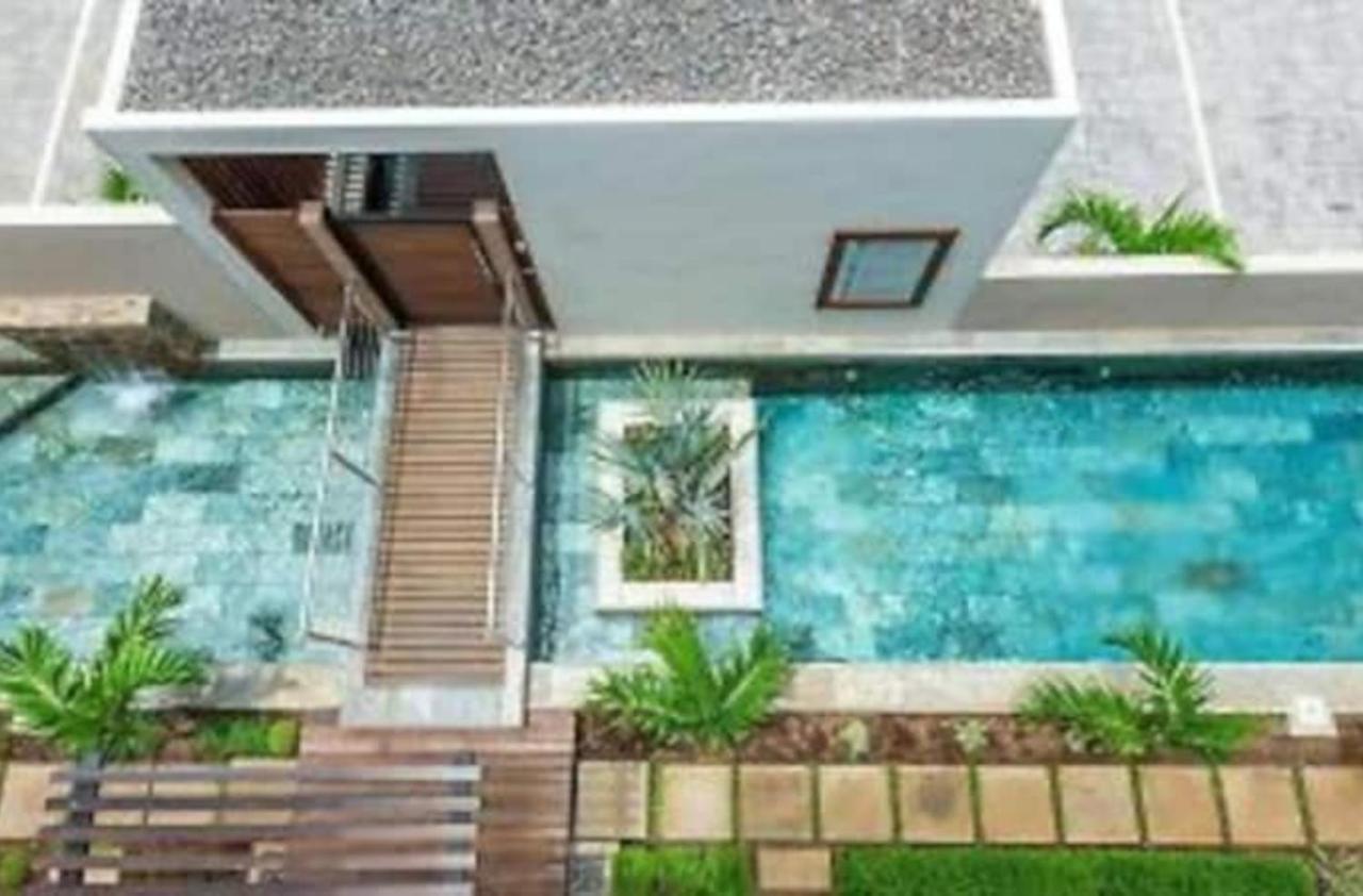 Luxury 2 Bedroom Apartment With Pool - Close To Flic-En-Flac Beach Exterior foto