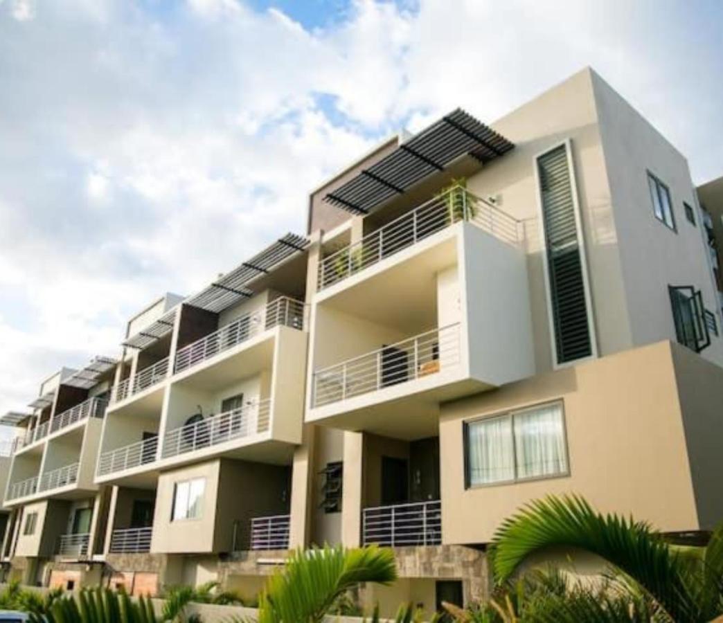 Luxury 2 Bedroom Apartment With Pool - Close To Flic-En-Flac Beach Exterior foto